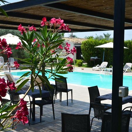 Serravalle Relais & Country Villa With Private Pool - Esclusive Use Кьярамонте-Гульфи Экстерьер фото