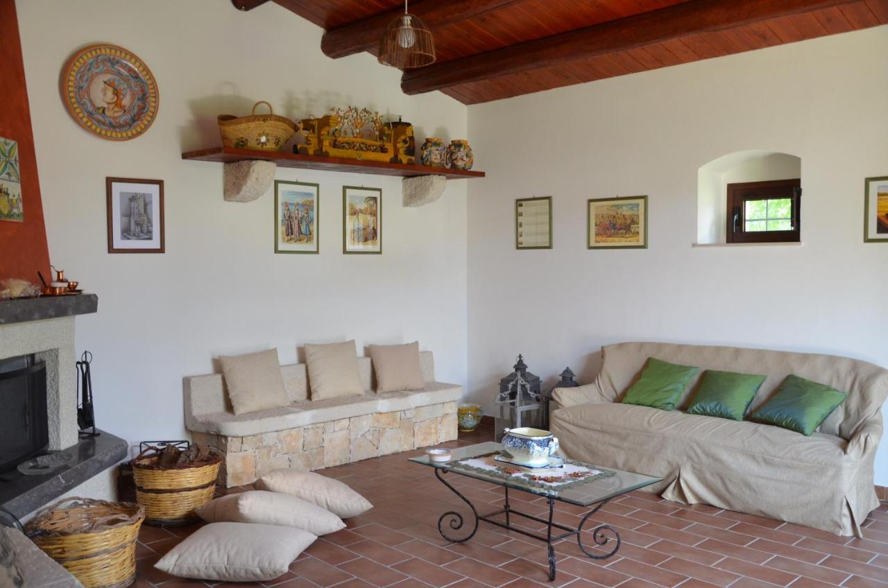 Serravalle Relais & Country Villa With Private Pool - Esclusive Use Кьярамонте-Гульфи Экстерьер фото